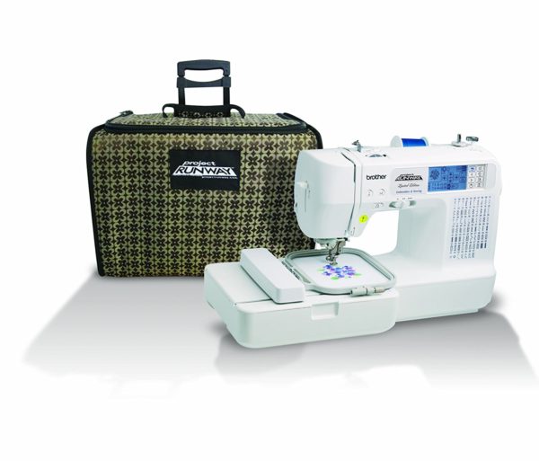 Sewing machine and bag green