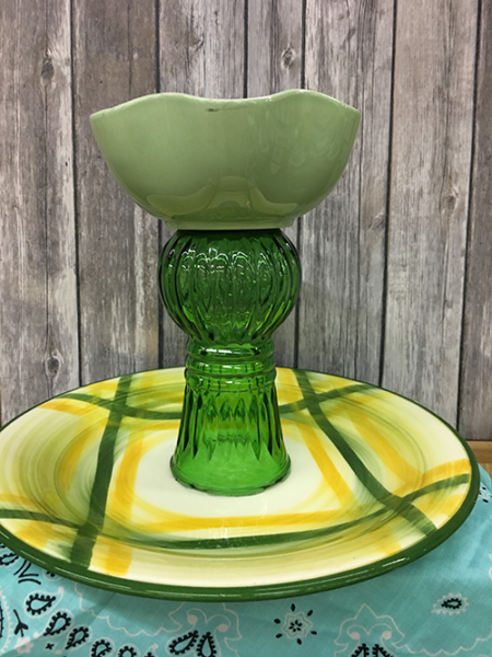 Green and yellow plate with chip bowl bottom